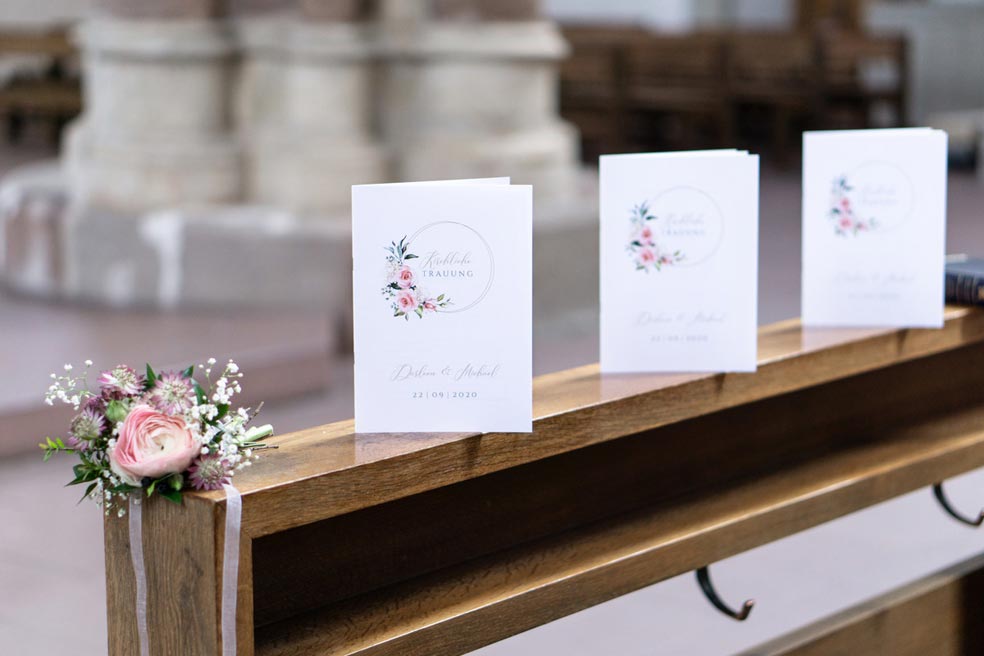 Florales Kirchenheft mit Rosen und Goldreif aus der Serie Darleen und Michael von carinokarten